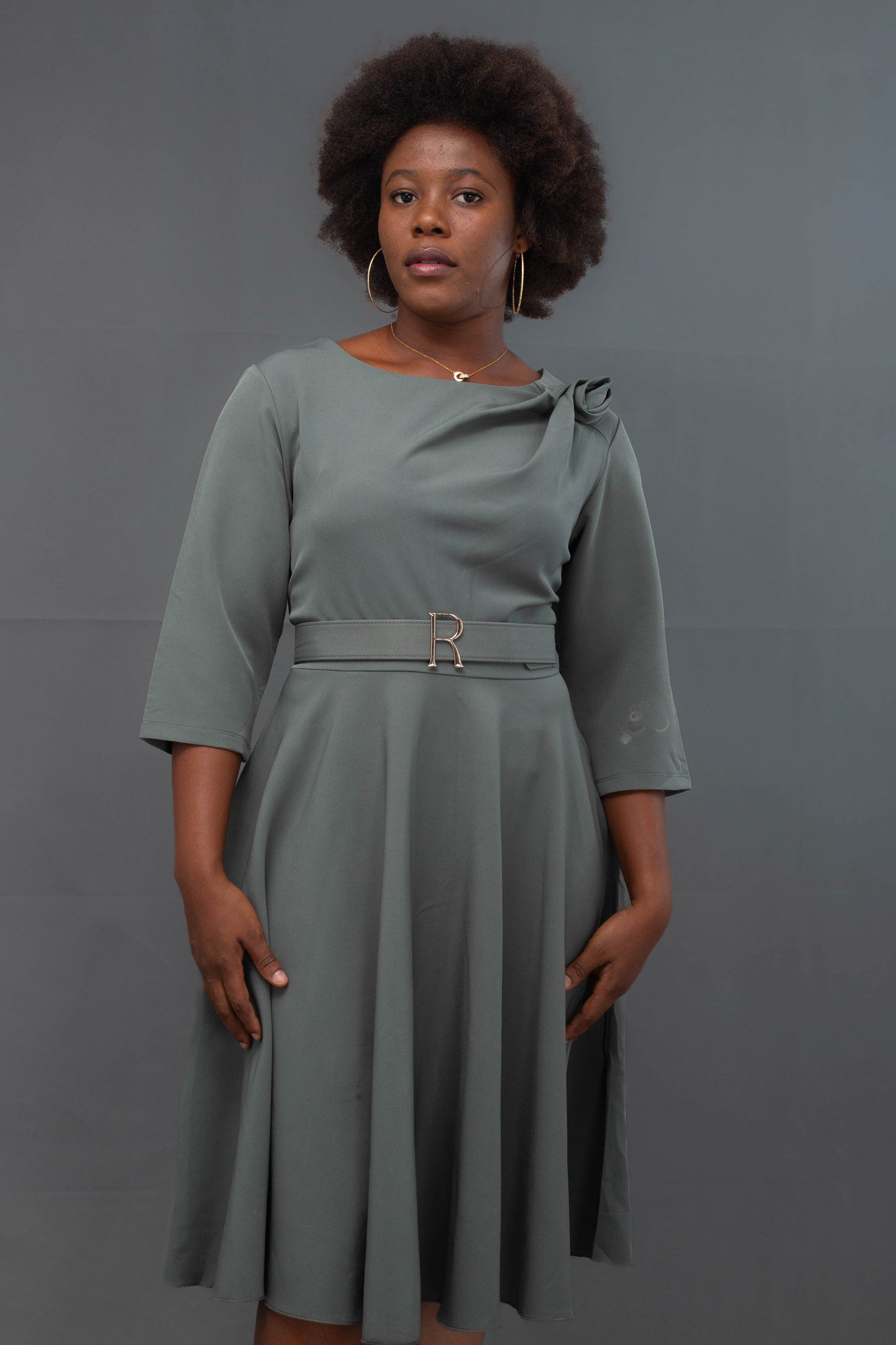 Robe mi- longue vert olive